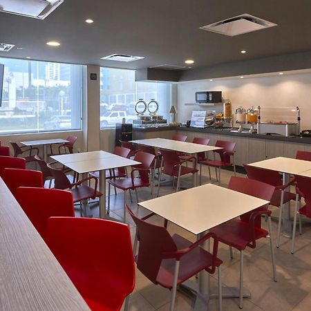 City Express Junior By Marriott Toluca Zona Industrial Exterior photo