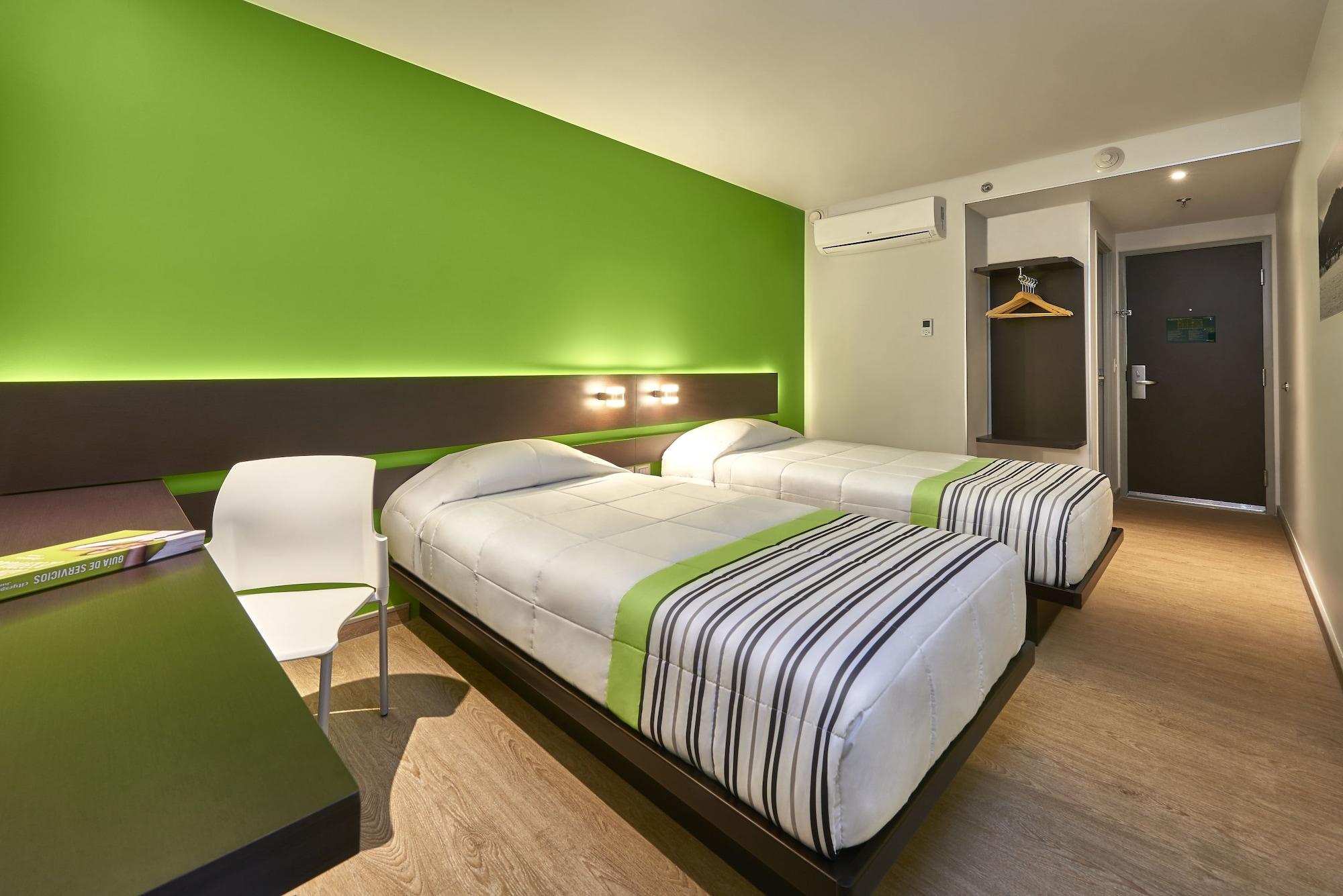 City Express Junior By Marriott Toluca Zona Industrial Exterior photo