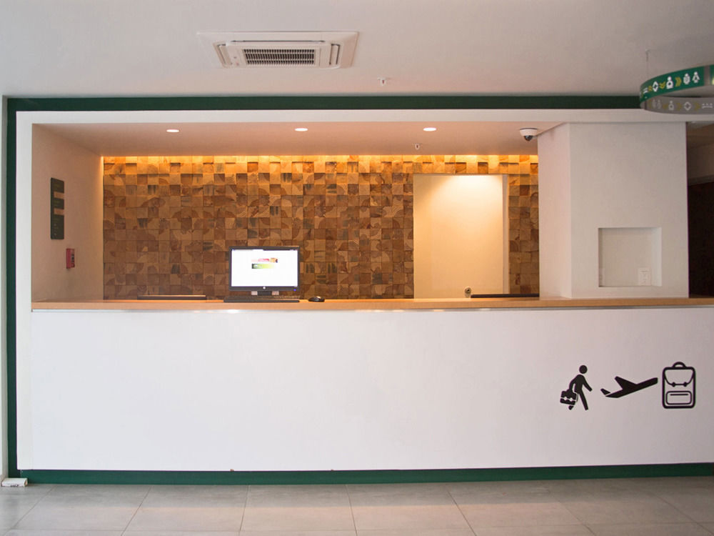 City Express Junior By Marriott Toluca Zona Industrial Exterior photo